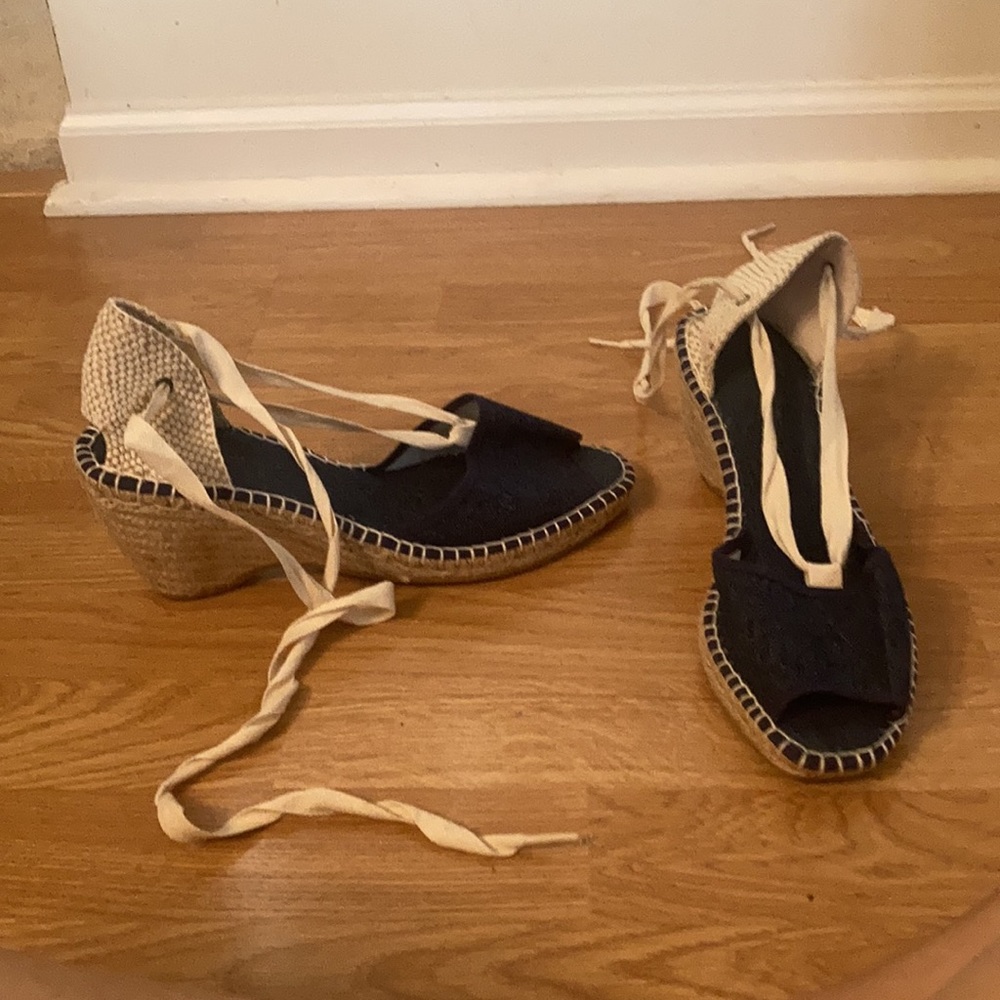 Women’s denim peep toes made in Spain wedge espadrilles with ankle straps - Picture 4 of 10